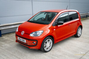 Volkswagen Orange Up! 1.0 Automatic